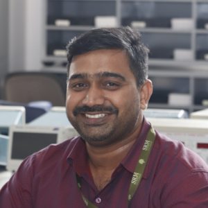 Dr Anuj Deshpande