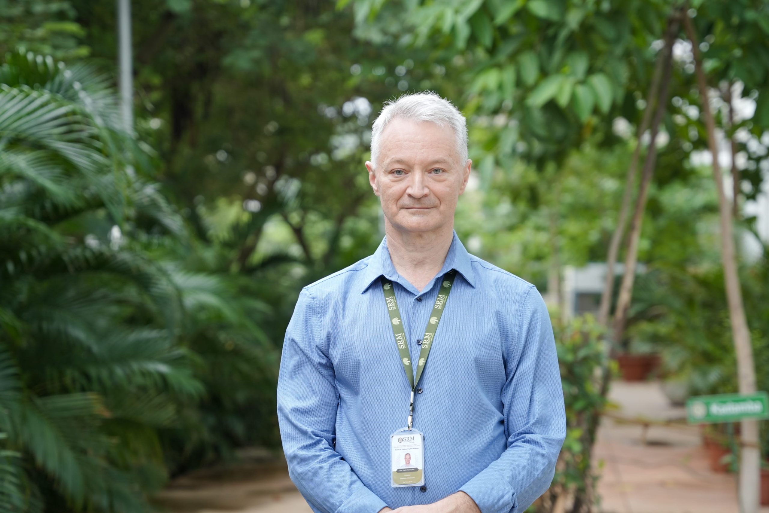 Dr habil. Vadim Azhmyakov